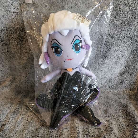 [Toreba Exclusive] Disney - Villains Plushy -Ursula- from The Little Mermaid - Picture 3 of 3